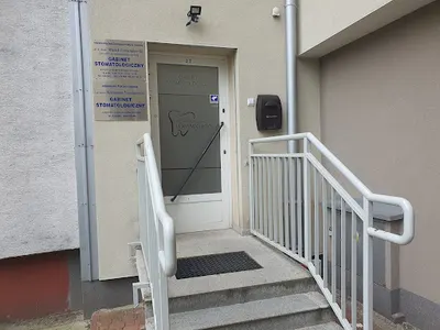 Lewandowski Marek, dr nauk med. Spec. stomatolog. Gabinet